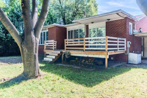 Photo 27 at 18 Greengate Road, Don Mills, Toronto
