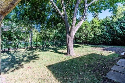 Photo 28 at 18 Greengate Road, Don Mills, Toronto