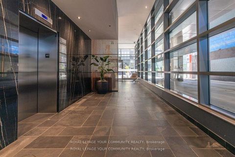 Photo 17 at 211 - 650 King Street W, Waterfront Communities C1, Toronto