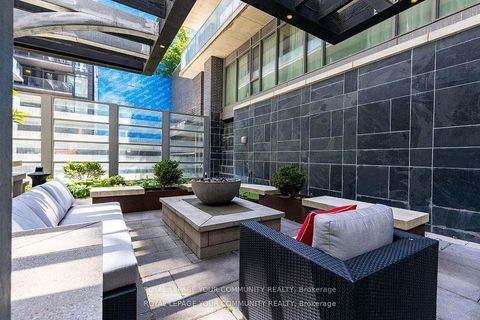 Photo 21 at 211 - 650 King Street W, Waterfront Communities C1, Toronto