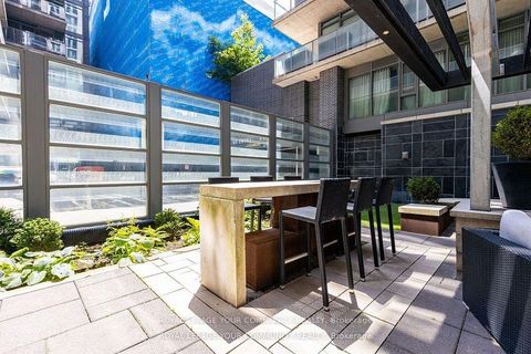 Photo 25 at 211 - 650 King Street W, Waterfront Communities C1, Toronto