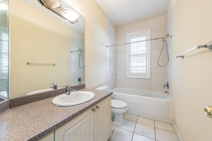 Photo 25 at 242 Empress Avenue, Willowdale East, Toronto