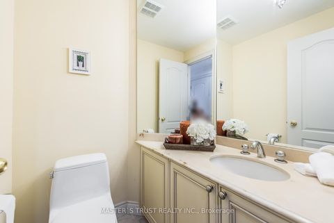 Photo 10 at 242 Empress Avenue, Willowdale East, Toronto