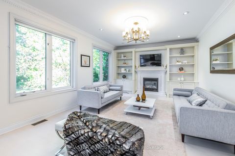 Photo 11 at 242 Empress Avenue, Willowdale East, Toronto