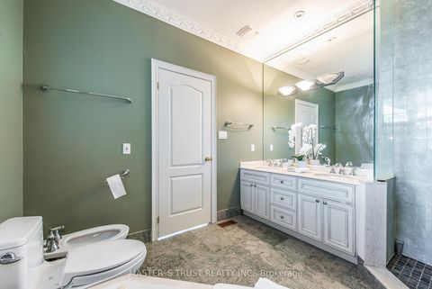 Photo 20 at 242 Empress Avenue, Willowdale East, Toronto