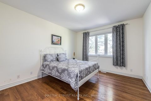 Photo 21 at 242 Empress Avenue, Willowdale East, Toronto