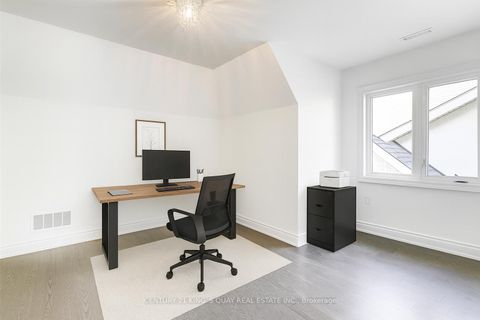 Photo 15 at 102 Giardina Crescent, Bayview Hill, Richmond Hill