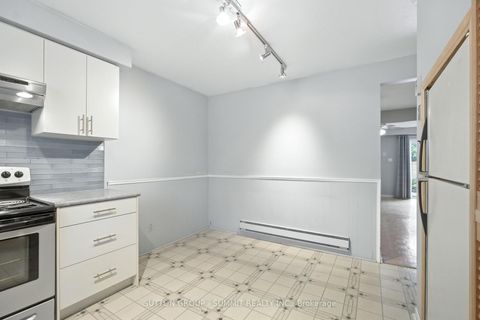 Photo 7 at 17 - 1450 SIXTH Line, CP College Park, Oakville