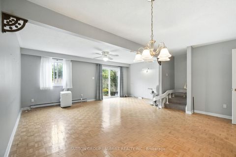 Photo 10 at 17 - 1450 SIXTH Line, CP College Park, Oakville