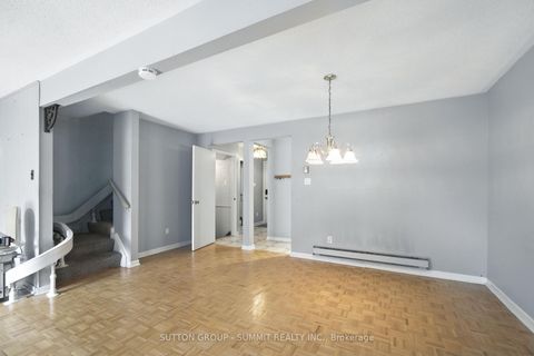 Photo 14 at 17 - 1450 SIXTH Line, CP College Park, Oakville