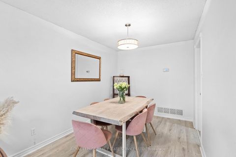 Photo 5 at 1504 Kenilworth Crescent, FA Falgarwood, Oakville