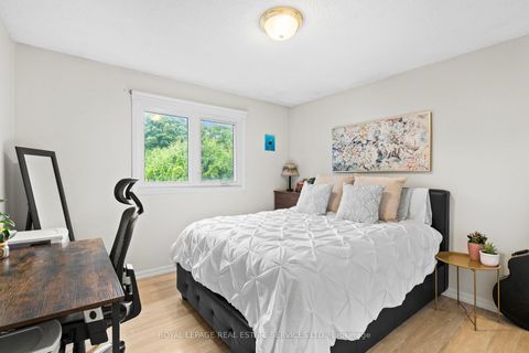 Photo 13 at 1504 Kenilworth Crescent, FA Falgarwood, Oakville