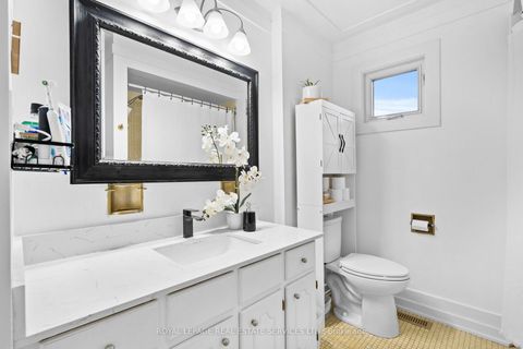 Photo 15 at 1504 Kenilworth Crescent, FA Falgarwood, Oakville