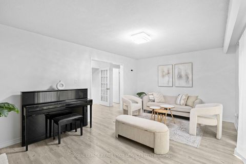 Photo 22 at 1504 Kenilworth Crescent, FA Falgarwood, Oakville