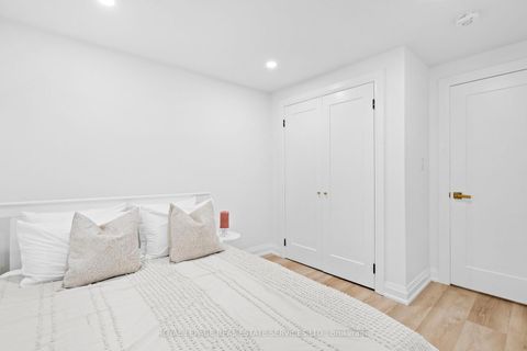 Photo 40 at 1504 Kenilworth Crescent, FA Falgarwood, Oakville