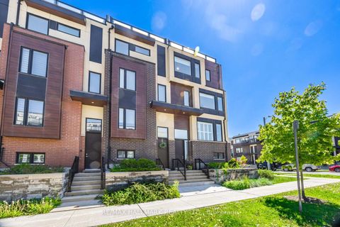 Photo 1 at 11 Caroline Carpenter Grove, CFB, Toronto