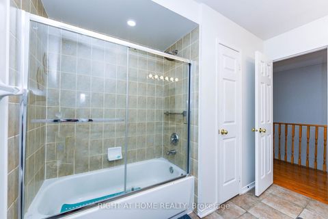 Photo 33 at 3 - 1551 Reeves Gate, GA Glen Abbey, Oakville