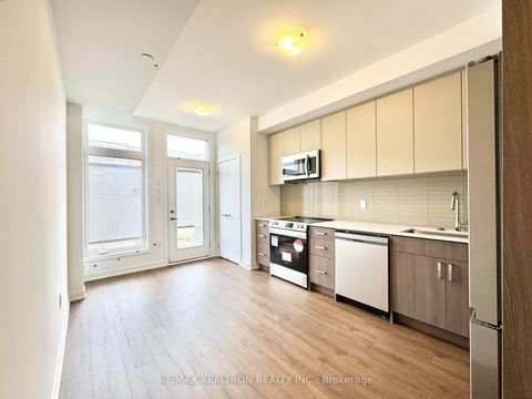 Photo 3 at 24 Turtle Island Road, Lawrence, Toronto