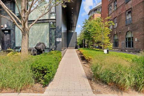 Photo 1 at 511 - 383 Sorauren Avenue, Roncesvalles, Toronto