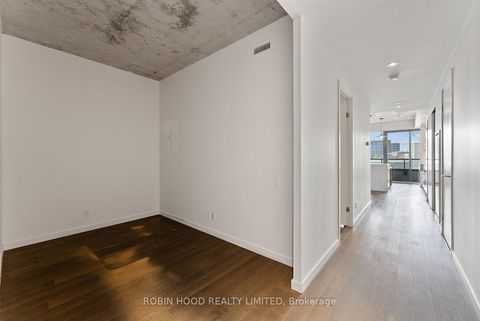 Photo 3 at 511 - 383 Sorauren Avenue, Roncesvalles, Toronto