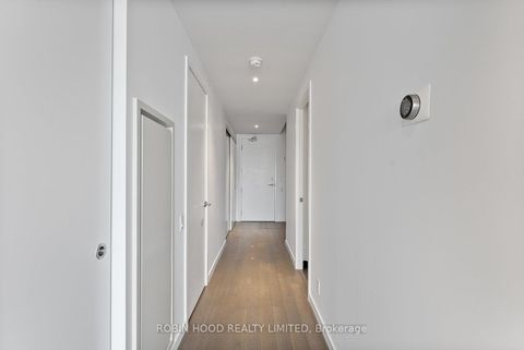 Photo 7 at 511 - 383 Sorauren Avenue, Roncesvalles, Toronto