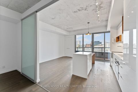 Photo 10 at 511 - 383 Sorauren Avenue, Roncesvalles, Toronto