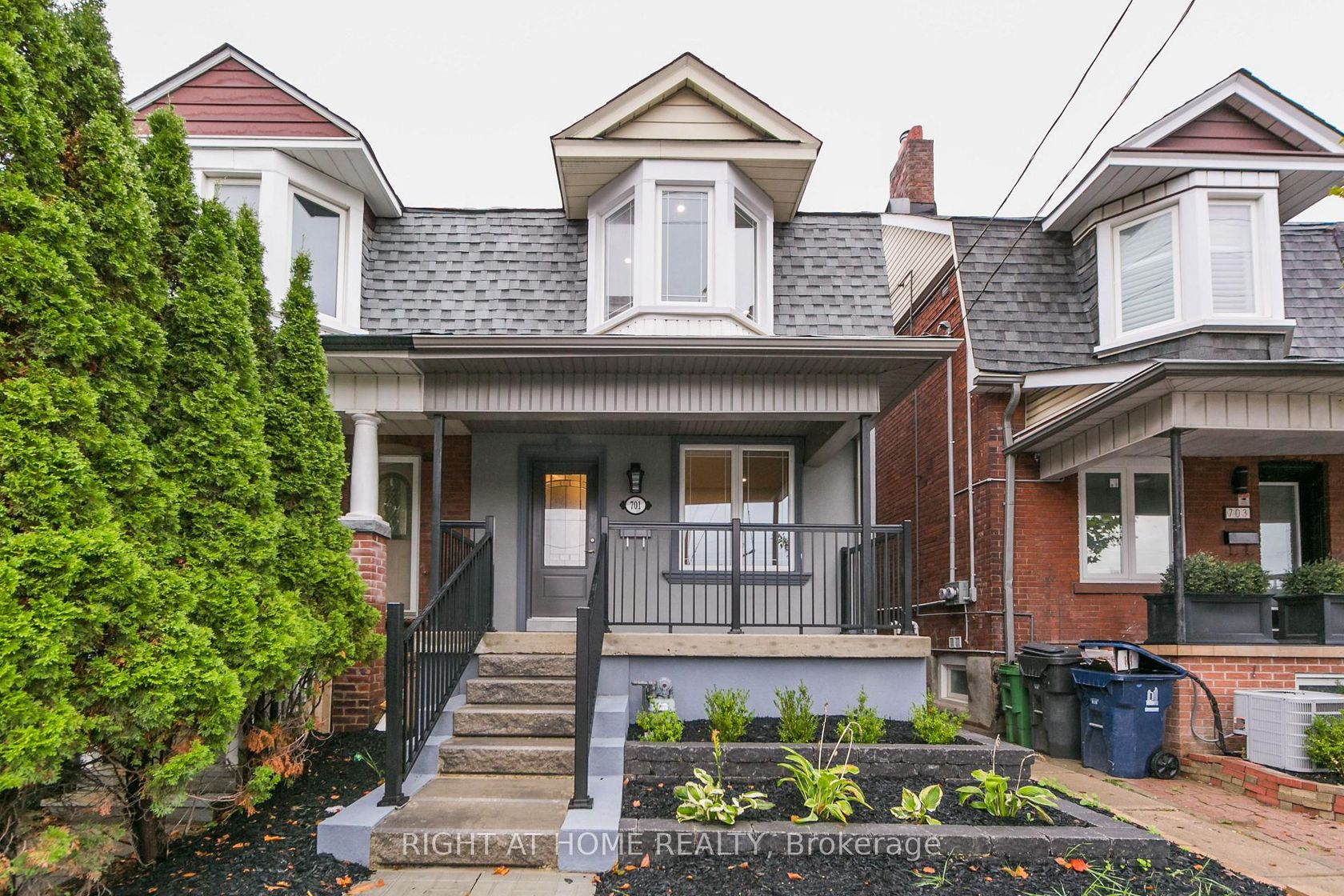 701 Dupont Street, Junction, Toronto by Loree Meneguzzi Real Estate 701 Dupont Street, Junction, Toronto