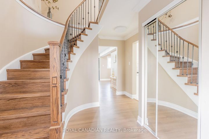 Photo 25 at 60 Cherrytree Drive W, Fletcher's Creek South, Brampton