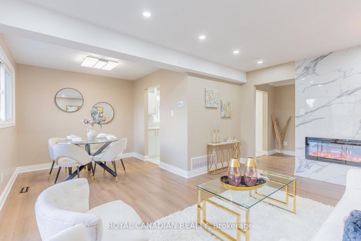 Photo 26 at 60 Cherrytree Drive W, Fletcher's Creek South, Brampton