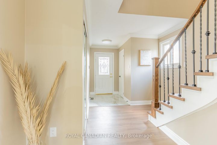 Photo 28 at 60 Cherrytree Drive W, Fletcher's Creek South, Brampton