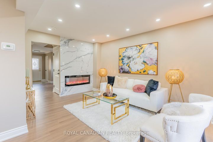 Photo 29 at 60 Cherrytree Drive W, Fletcher's Creek South, Brampton
