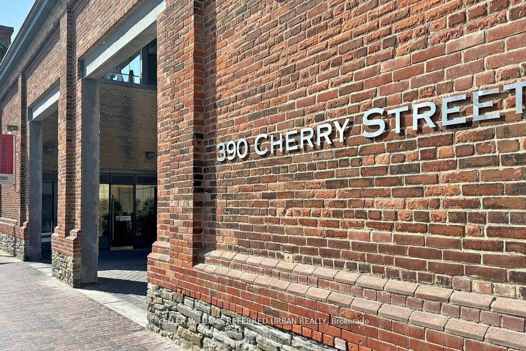 604 - 390 Cherry Street, Waterfront Communities C8, Toronto by Loree Meneguzzi Real Estate 604 - 390 Cherry Street, Waterfront Communities C8, Toronto