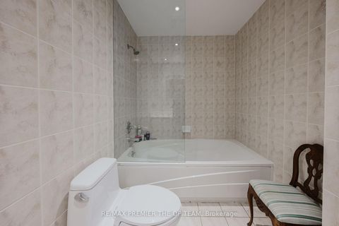 Photo 29 at 321 - 121 Woodbridge Avenue, West Woodbridge, Vaughan