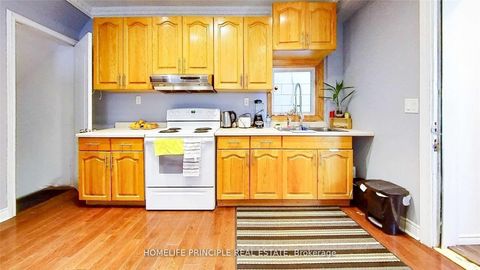 Photo 10 at 1610 Weston Road, Weston, Toronto