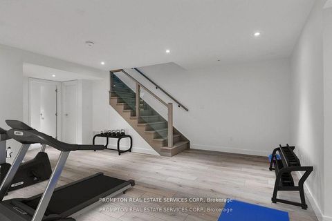 Photo 12 at 9 Gloucester Street, Yonge Corridor, Toronto