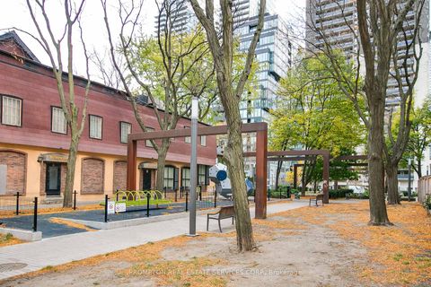 Photo 38 at 11 Gloucester Street, Yonge Corridor, Toronto