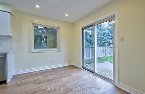 Photo 10 at 57 Westfield Trail, RO River Oaks, Oakville