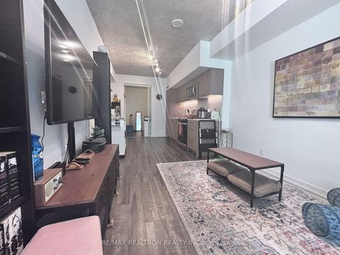 Photo 7 at 207 - 45 Baseball Place, South Riverdale, Toronto