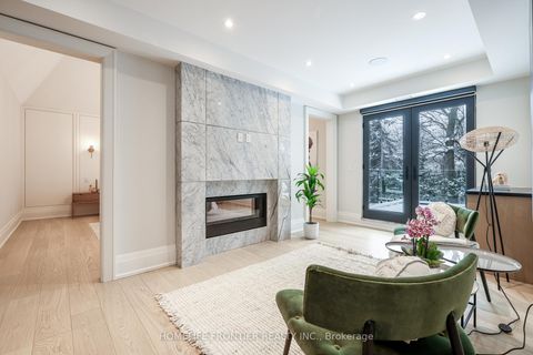 Photo 17 at 44 Alexandra Boulevard, Lawrence Park South, Toronto