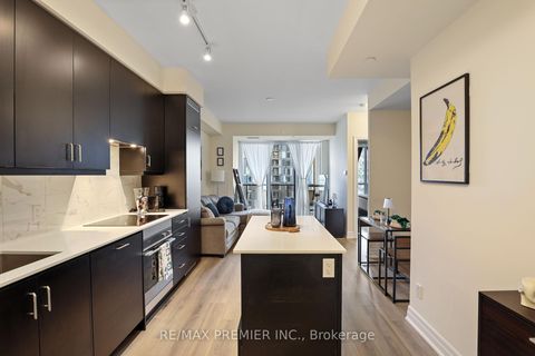 Photo 12 at 1411 - 9085 Jane Street, Concord, Vaughan