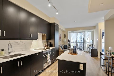 Photo 13 at 1411 - 9085 Jane Street, Concord, Vaughan