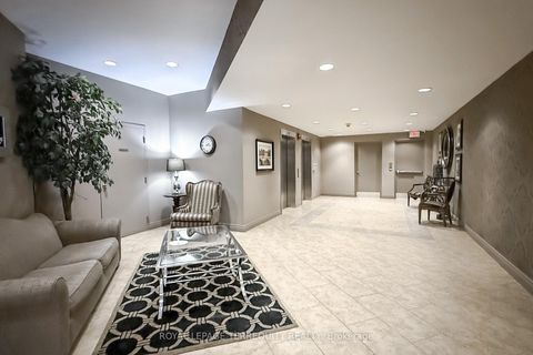 Photo 4 at 505 - 18 Wanless Avenue, Lawrence Park North, Toronto
