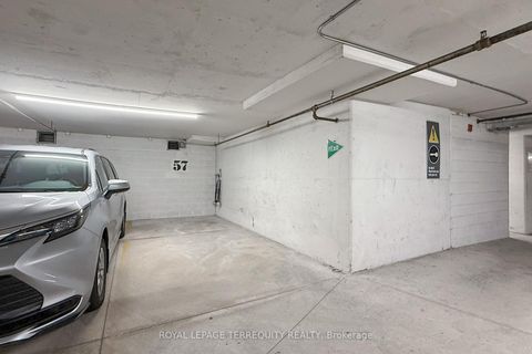 Photo 33 at 505 - 18 Wanless Avenue, Lawrence Park North, Toronto