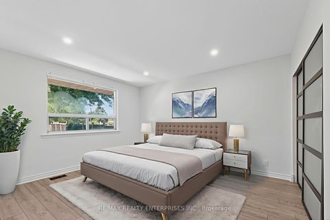 Photo 10 at 16 Warbeck Place, The Westway, Toronto
