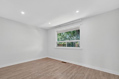 Photo 12 at 16 Warbeck Place, The Westway, Toronto