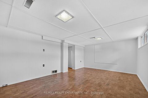 Photo 25 at 16 Warbeck Place, The Westway, Toronto