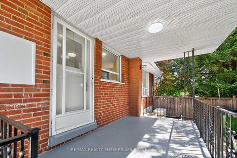 Photo 32 at 16 Warbeck Place, The Westway, Toronto