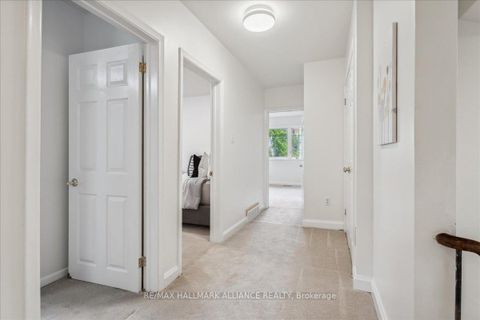 Photo 11 at 222 Alscot Crescent, MO Morrison, Oakville