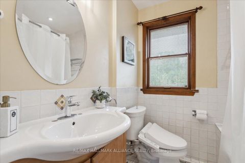 Photo 17 at 222 Alscot Crescent, MO Morrison, Oakville