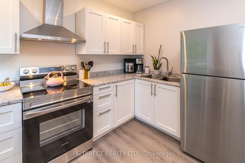 Photo 3 at 28 Johnson Street N, North Shore, Barrie